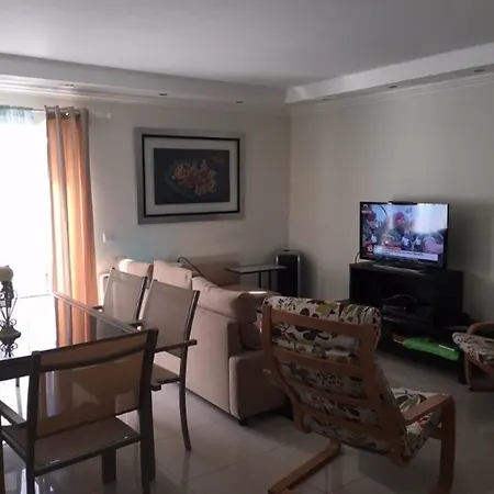 With 4 Bedrooms In Portimao, With Enclosed Garden And Wifi - Apartment Portimao